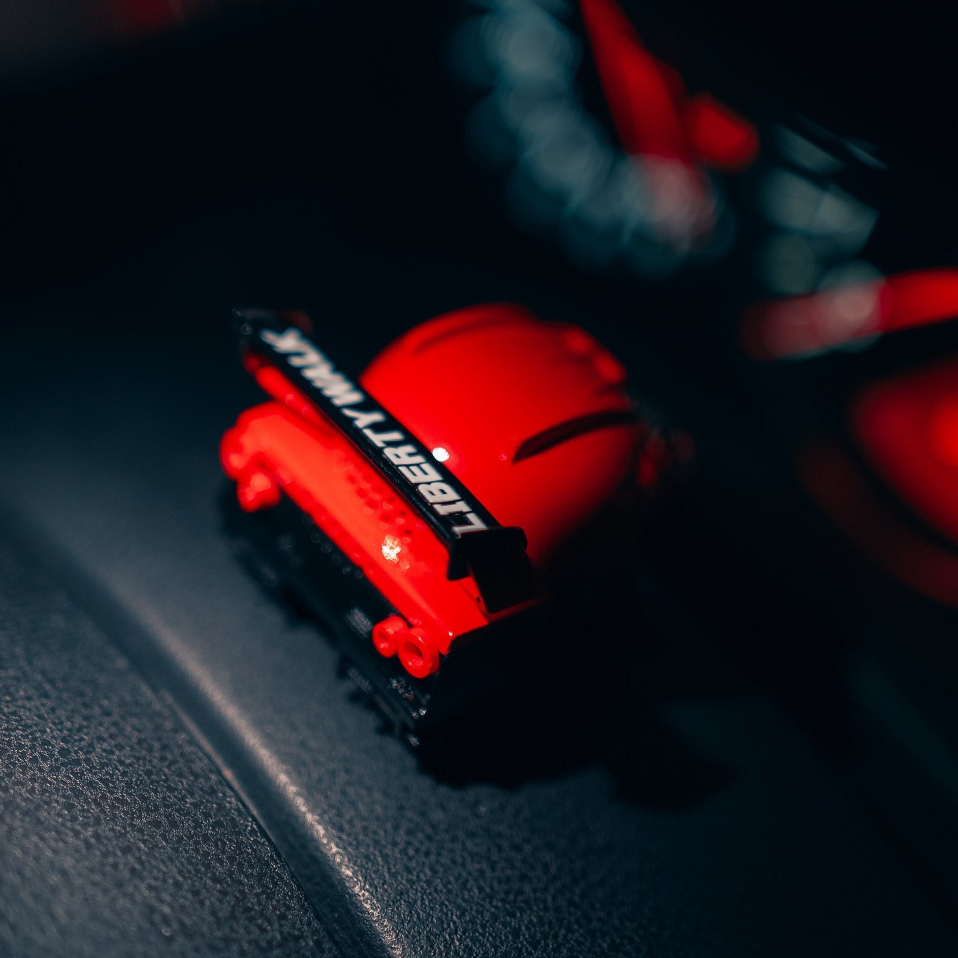 LIBERTYWALK MOCHI SUPER SILHOUETTE ER34 HELMET