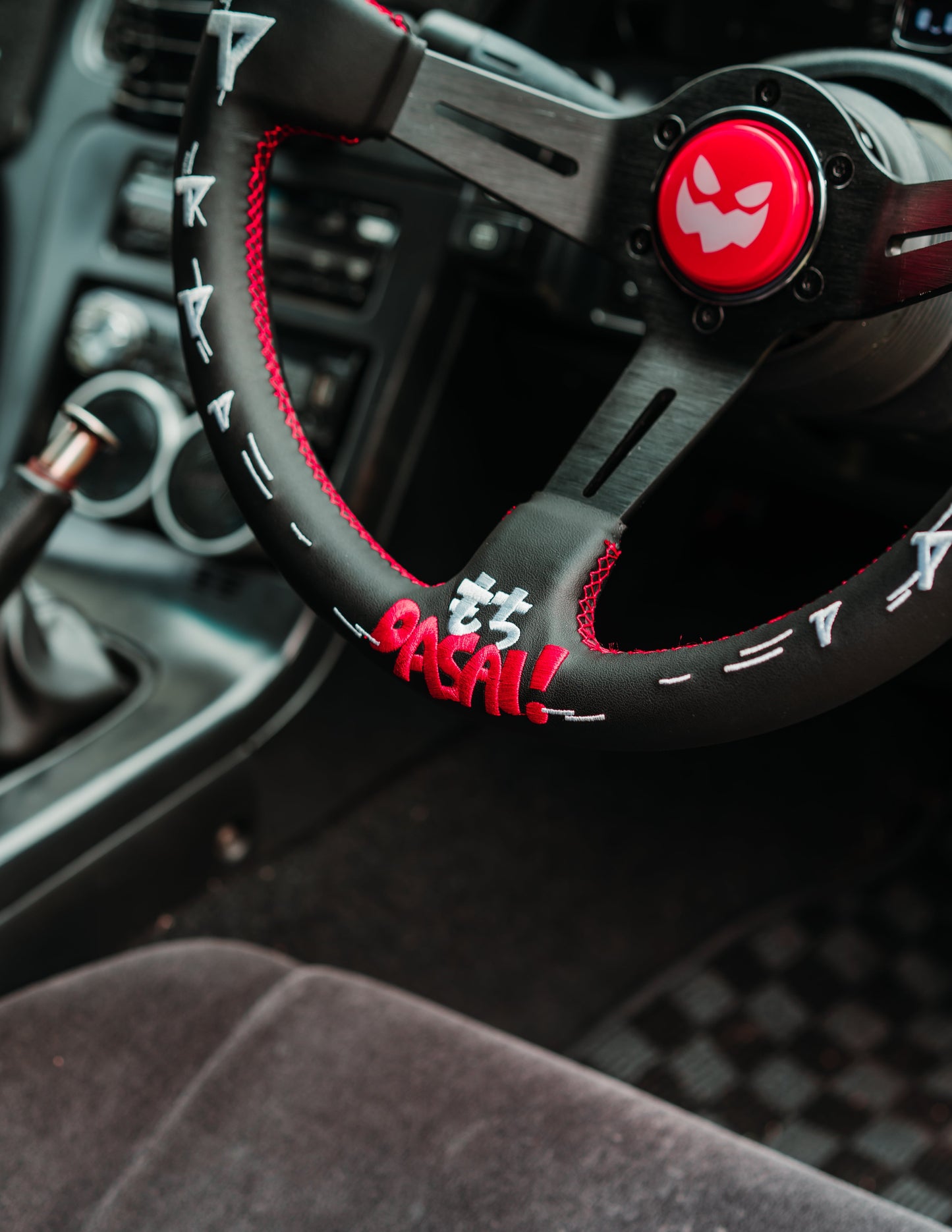 MOCHI SPECIAL STEERING