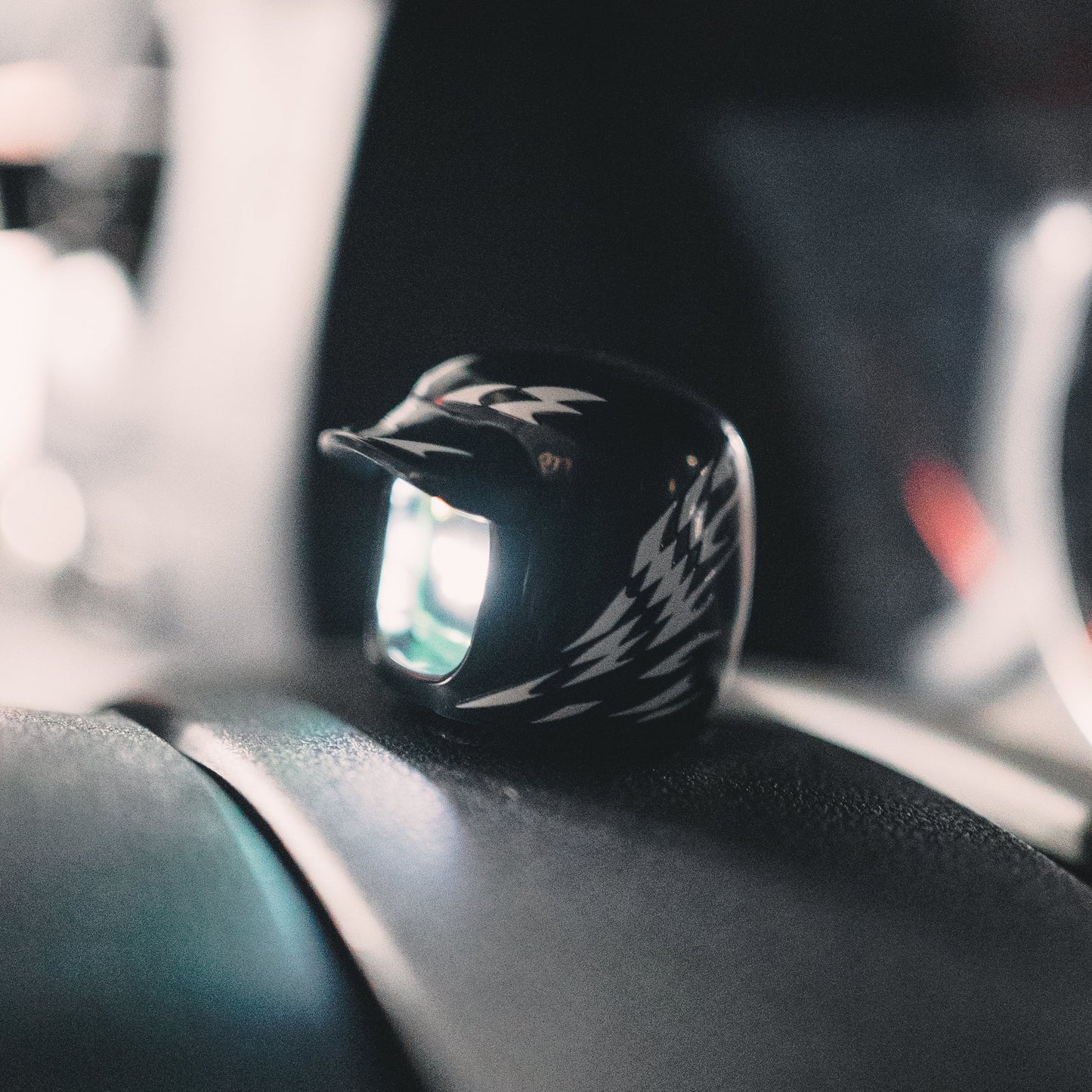 UNDERGROUND MOCHI HELMET