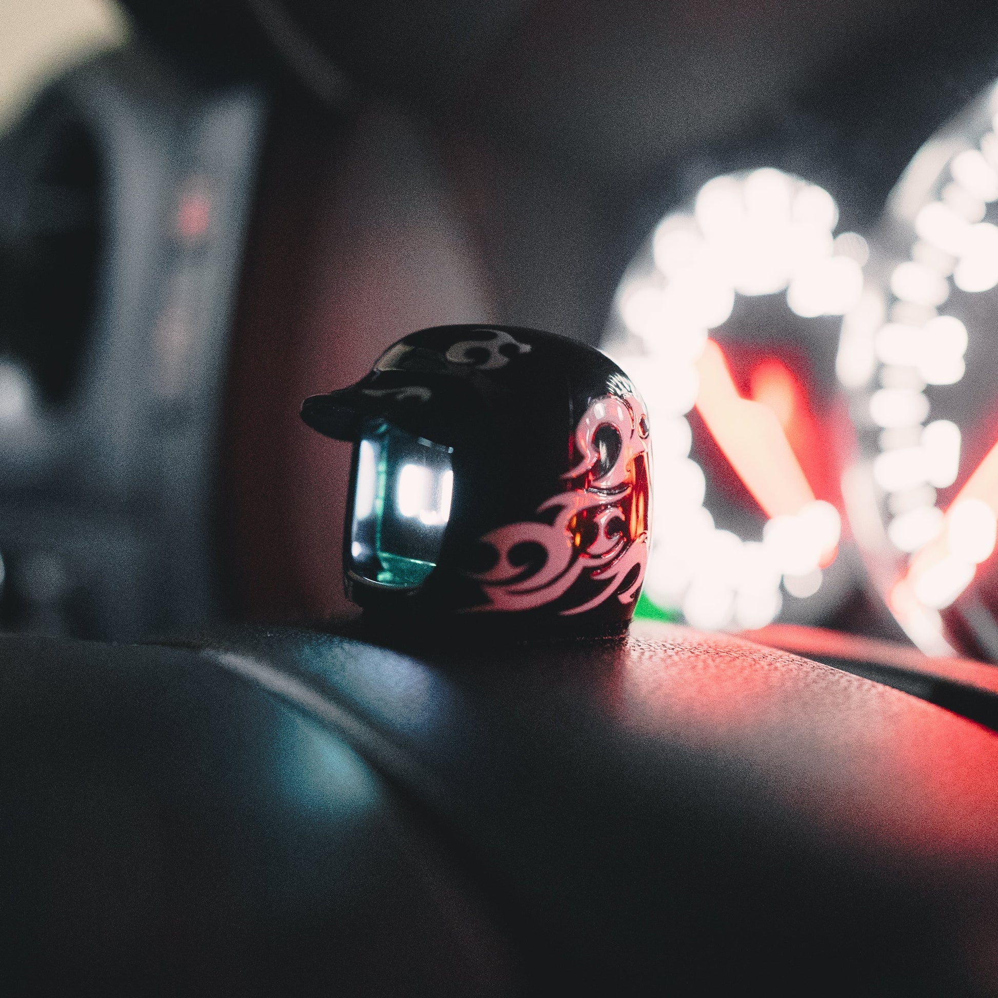 UNDERGROUND MOCHI HELMET